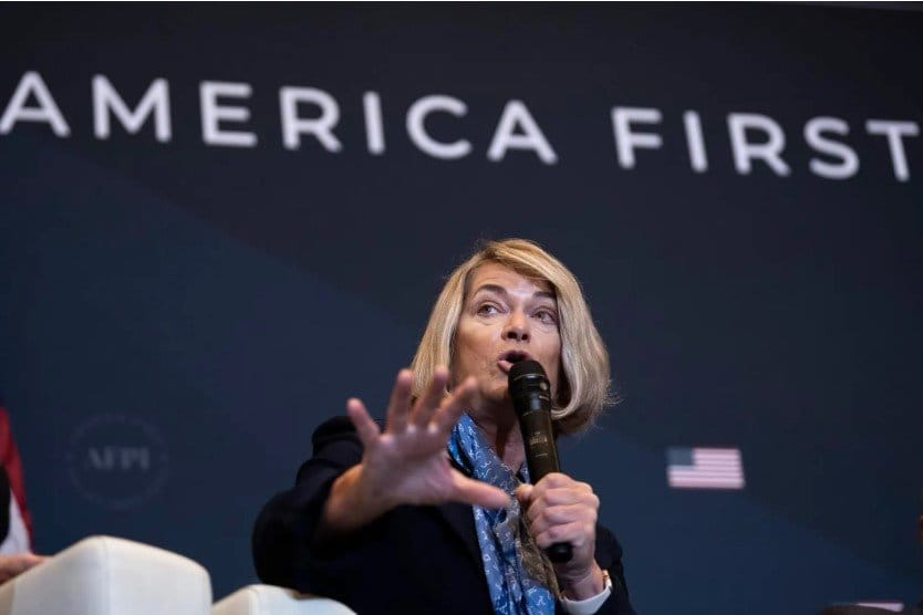 The Flaws of the Lummis Bitcoin Act.